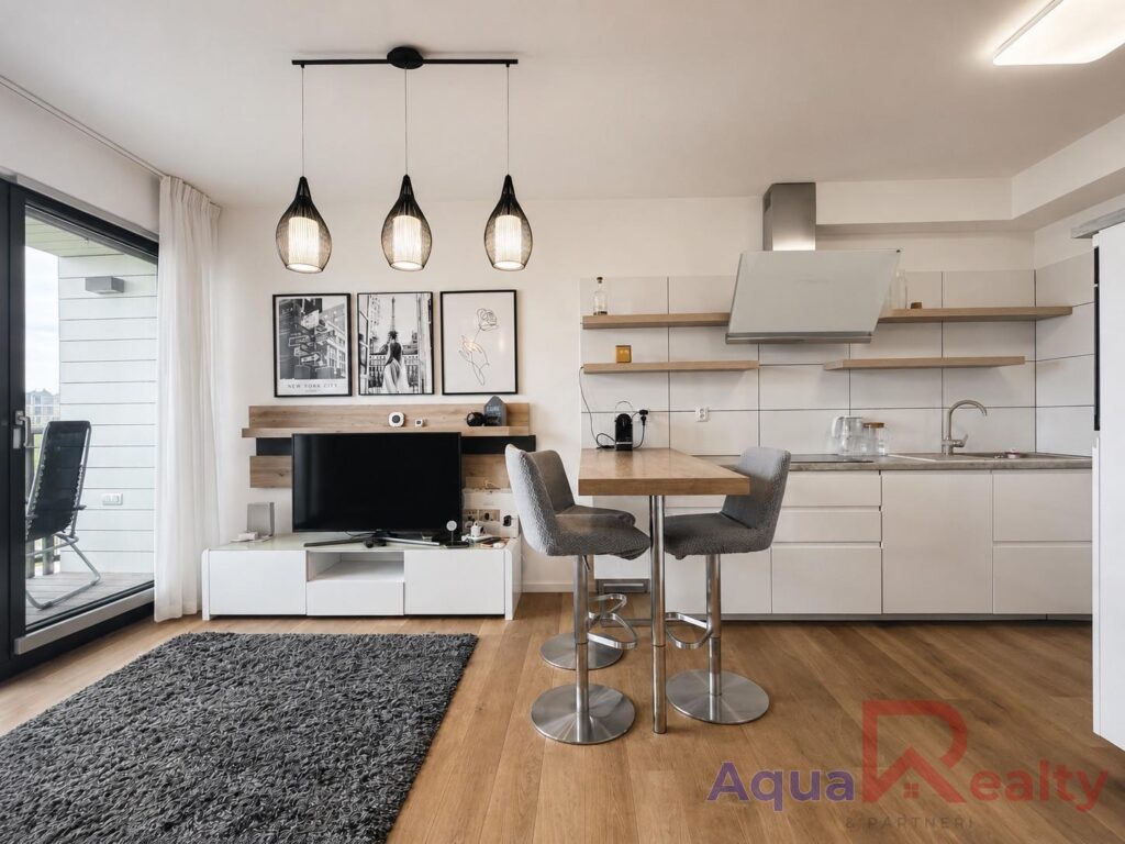 Pronájem exkluzivního bytu 2+kk s balkonem a výhledem na Vltavu | Praha 8  Libeň | DOCK Marina Boul